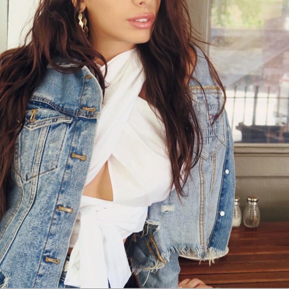 Tops - White Tied Top